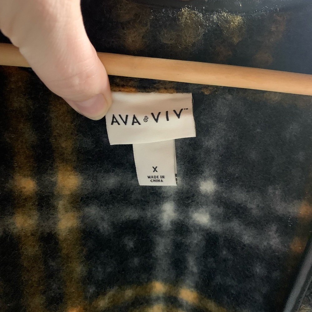 Fall jacket - Picture 2 of 3